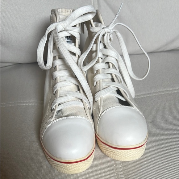 Max Star YuFu Star Woman’s White Wedge High-Top Size 6 EU 39 - Picture 2 of 10